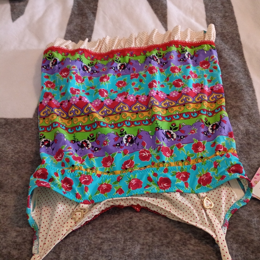 Betsey Johnson Swimsuit Retro Barbie Girl Pin Up Retro 90s Ruffle Doll Baby Y2k - Picture 6 of 7
